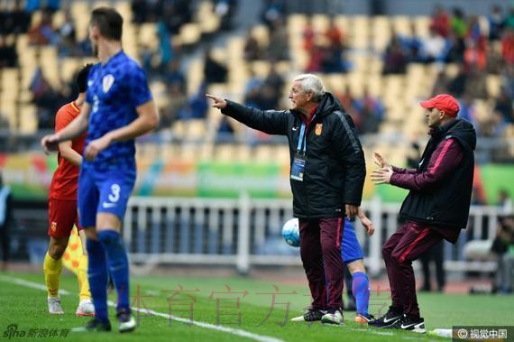 中国杯 | 里皮：对阵顶级球队是宝贵的锻炼机会